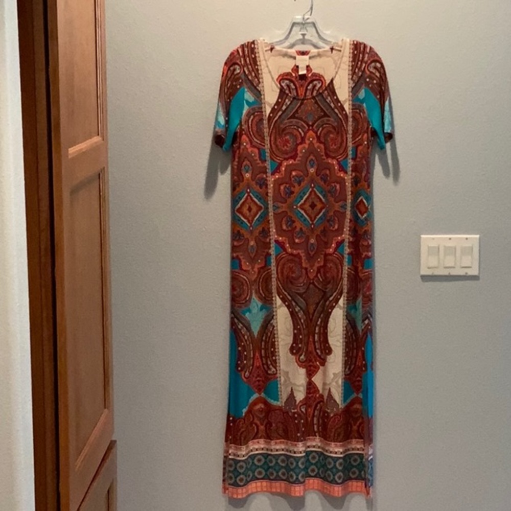 Short sleeve dress